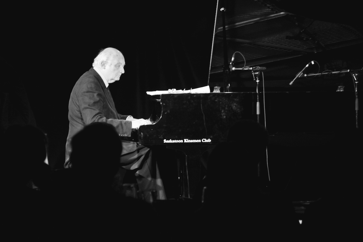 Ron Paley live at the Bassment. The audience looks on as Paley plays solo piano. Photo taken Saturday, May 11, 2013.