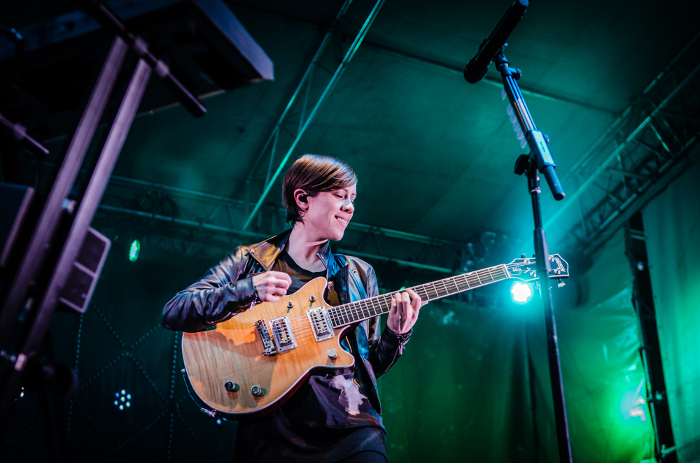 Tegan & Sara. Photo by Alexandria Pavelich.