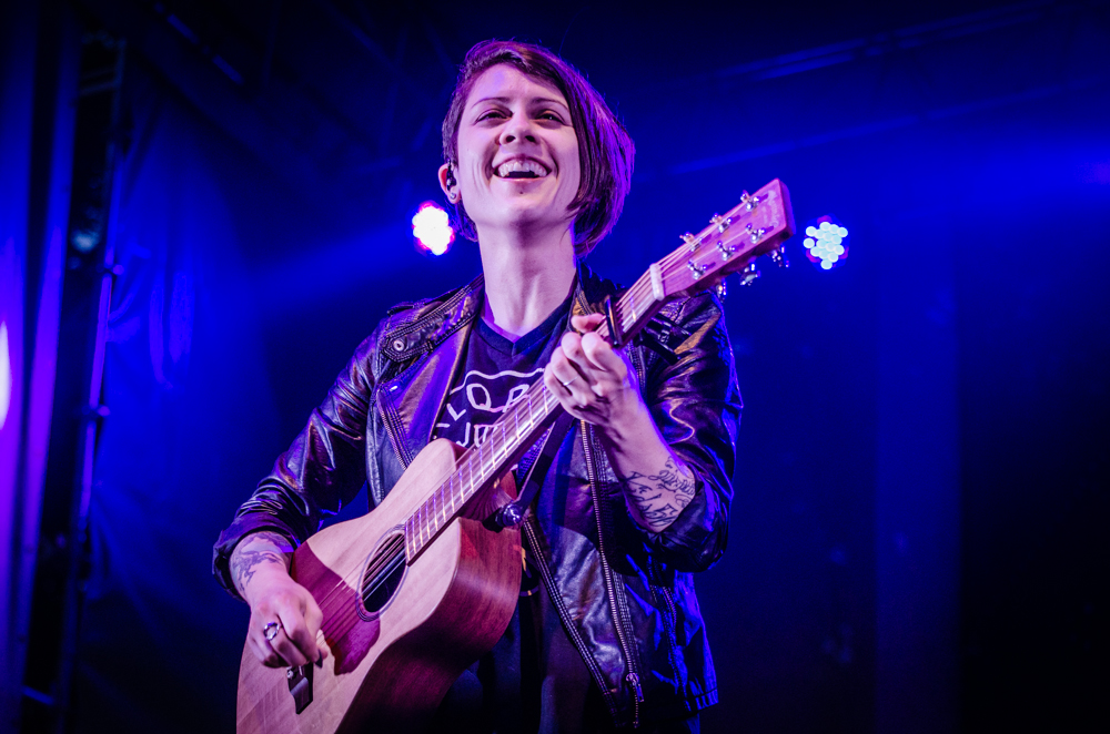 Tegan & Sara. Photo by Alexandria Pavelich.